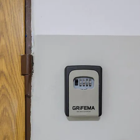 Center Twarda 62a Appartement