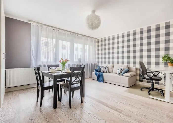 Center Twarda 62a דירה *